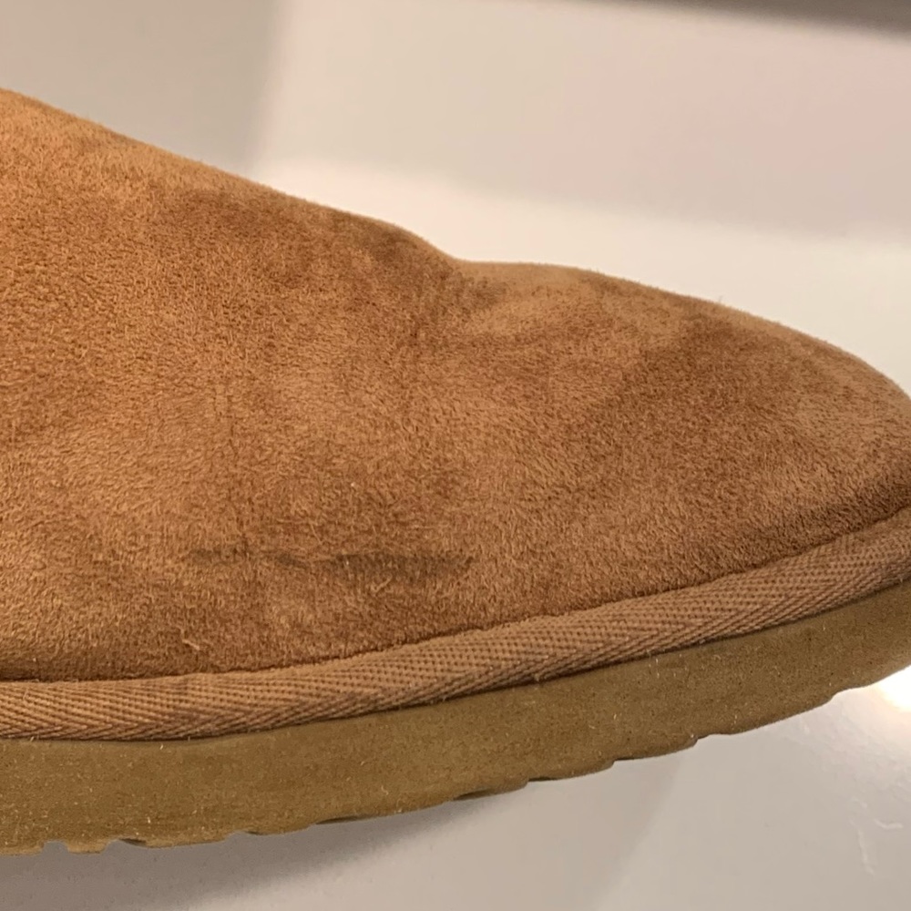 Chestnut Bailey Button Uggs - image 5